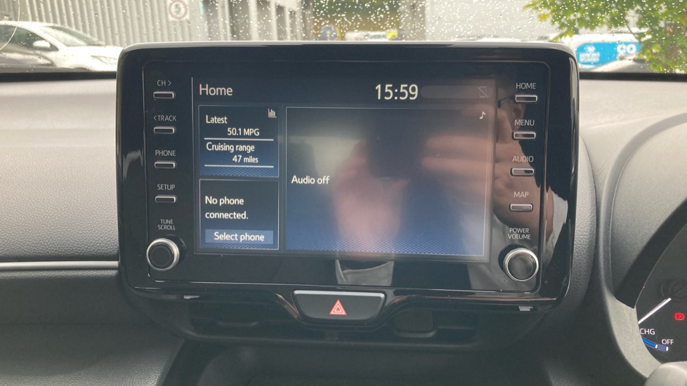 Toyota Yaris Cross 1.5 Hybrid Design 5dr CVT Hybrid Estate - Image 9
