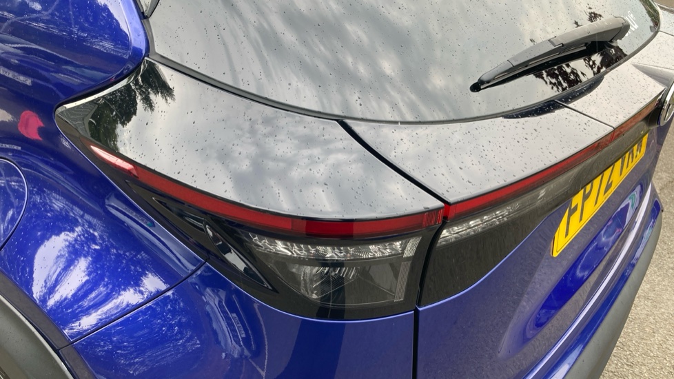 Toyota Yaris Cross 1.5 Hybrid Design 5dr CVT Hybrid Estate - Image 21