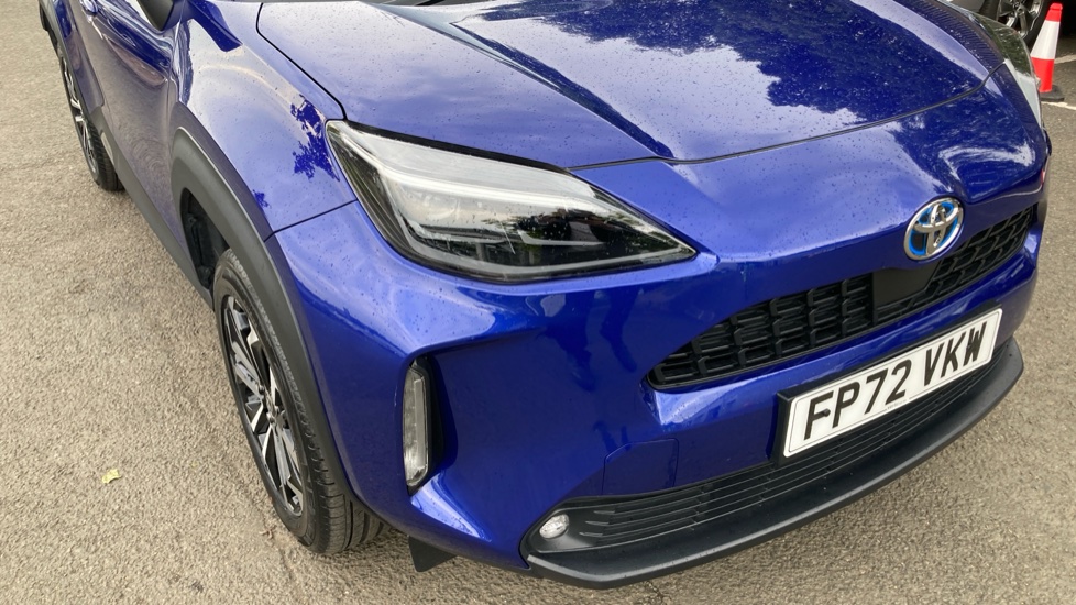 Toyota Yaris Cross 1.5 Hybrid Design 5dr CVT Hybrid Estate - Image 30