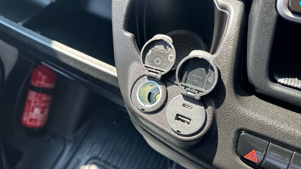 Toyota Proace Max L2 Diesel 2.2D 140 Icon H2 Van - Image 61