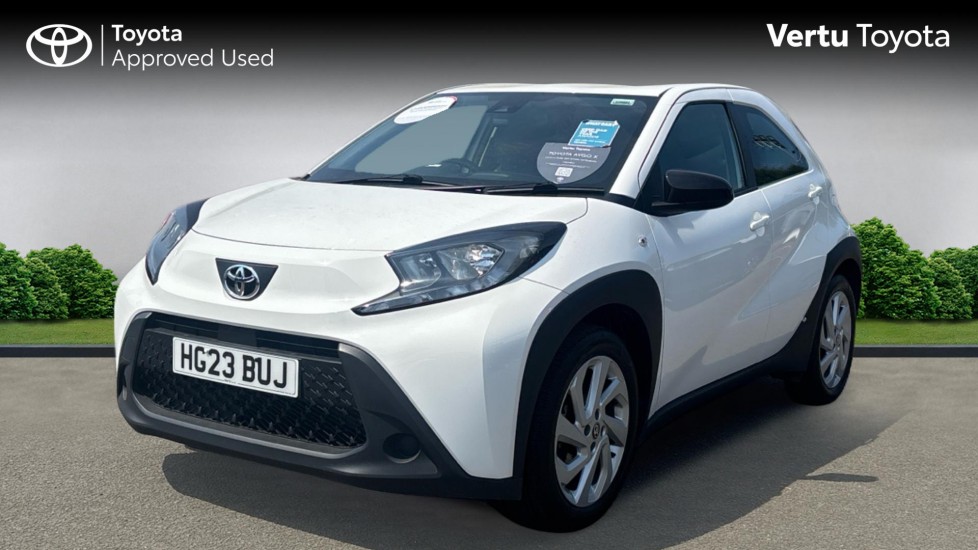 Toyota Aygo X 1.0 VVT-i Pure 5dr Petrol Hatchback - Image 3