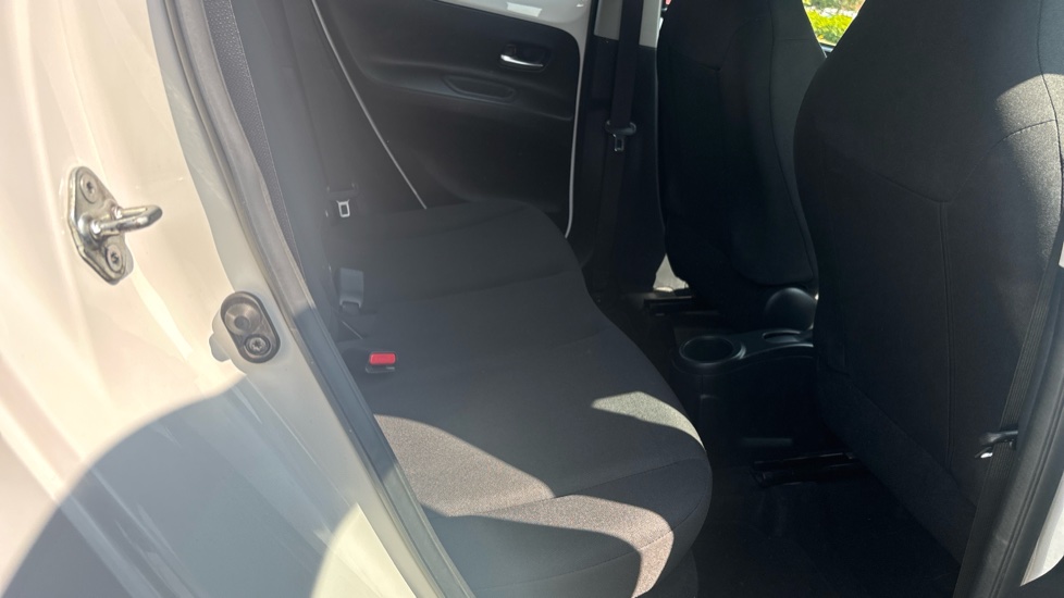 Toyota Aygo X 1.0 VVT-i Pure 5dr Petrol Hatchback - Image 8