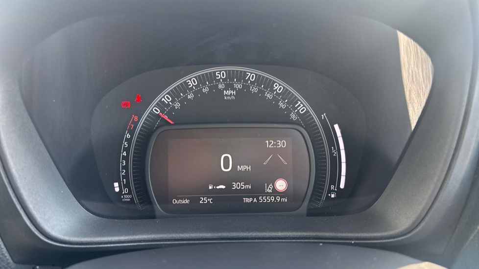 Toyota Aygo X 1.0 VVT-i Pure 5dr Petrol Hatchback - Image 11