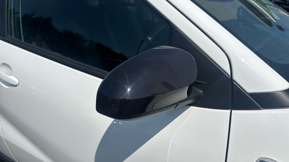 Toyota Aygo X 1.0 VVT-i Pure 5dr Petrol Hatchback - Image 32