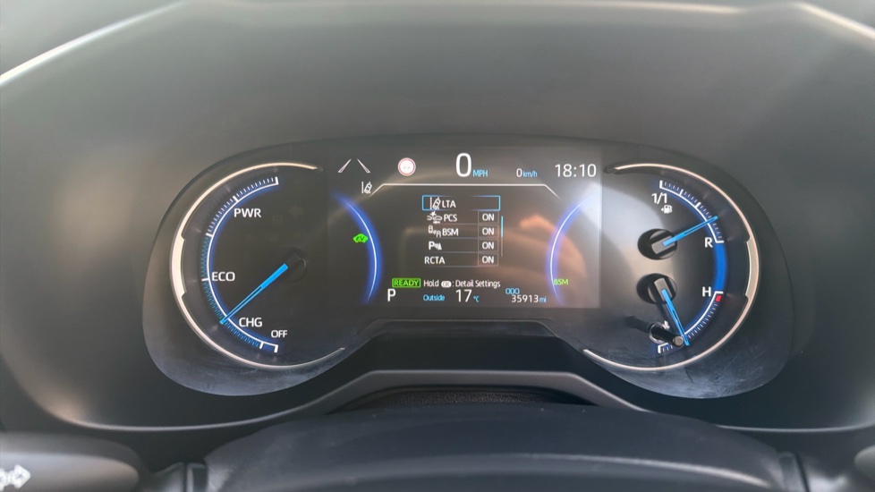 Toyota RAV4 2.5 VVT-i Hybrid Dynamic 5dr CVT 2WD Hybrid Estate - Image 11