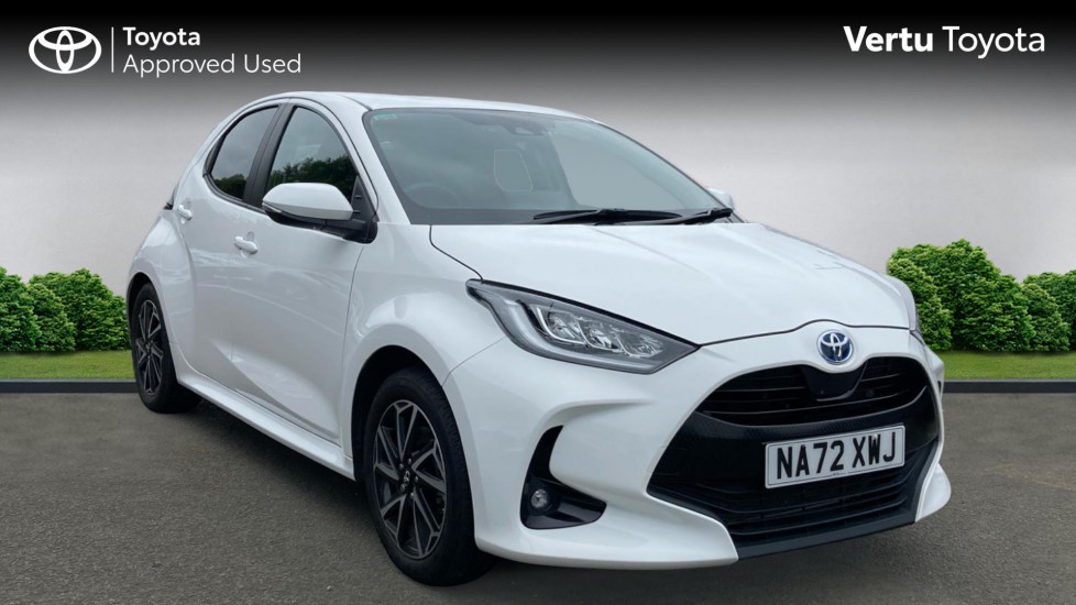 Toyota Yaris 1.5 Hybrid Design 5dr CVT Hybrid Hatchback - Image 1
