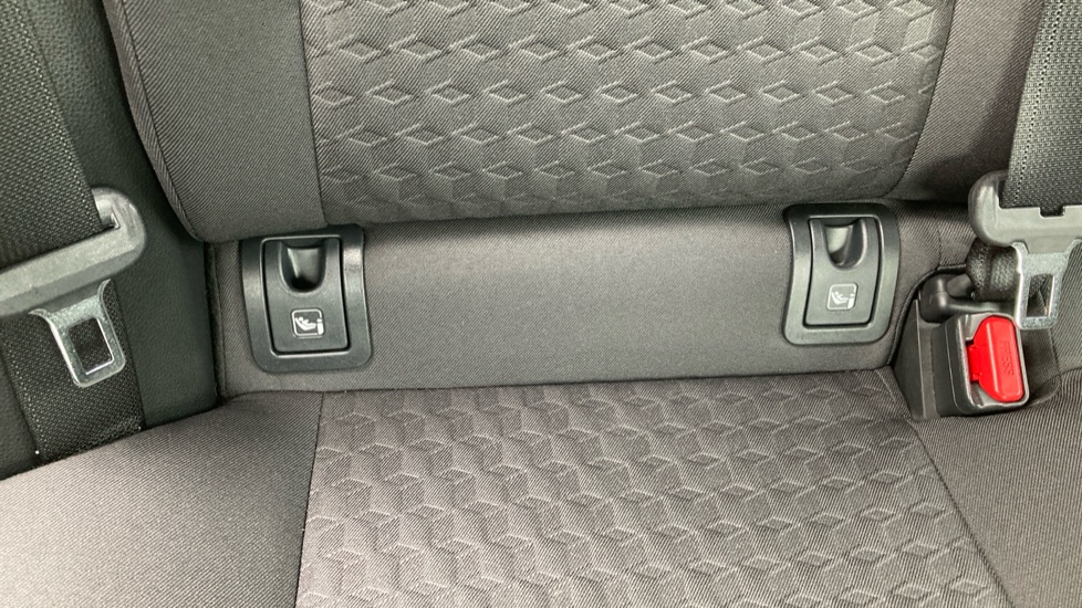 Toyota Yaris 1.5 Hybrid Design 5dr CVT Hybrid Hatchback - Image 14