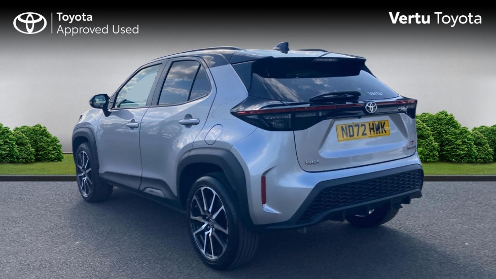 Toyota Yaris Cross 1.5 Hybrid GR Sport 5dr CVT Hybrid Estate - Image 4