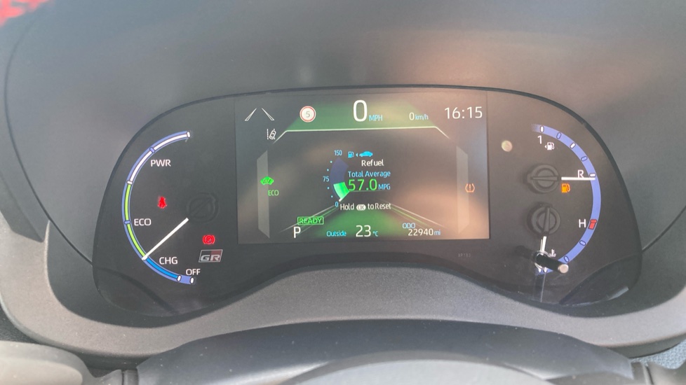 Toyota Yaris Cross 1.5 Hybrid GR Sport 5dr CVT Hybrid Estate - Image 11