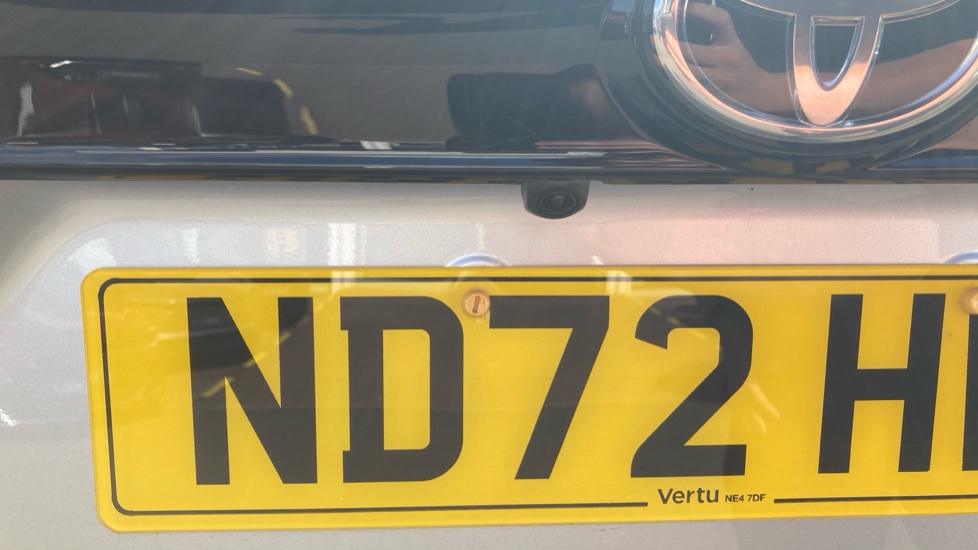 Toyota Yaris Cross 1.5 Hybrid GR Sport 5dr CVT Hybrid Estate - Image 37