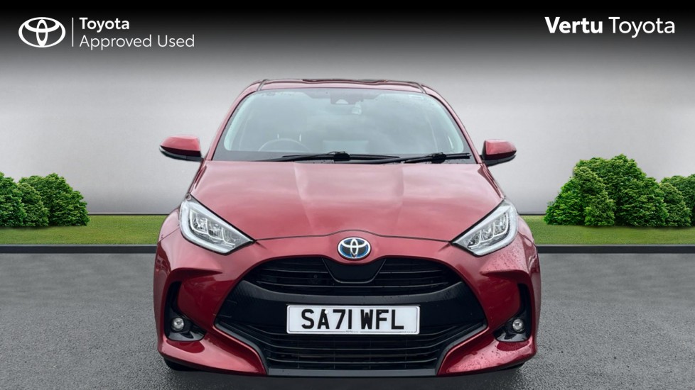 Toyota Yaris 1.5 Hybrid Design 5dr CVT Hybrid Hatchback - Image 22
