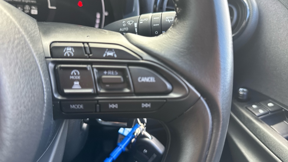 Toyota Yaris 1.5 Hybrid Design 5dr CVT Hybrid Hatchback - Image 36