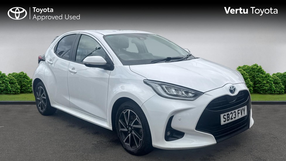 Toyota Yaris 1.5 Hybrid Design 5dr CVT Hybrid Hatchback - Image 1