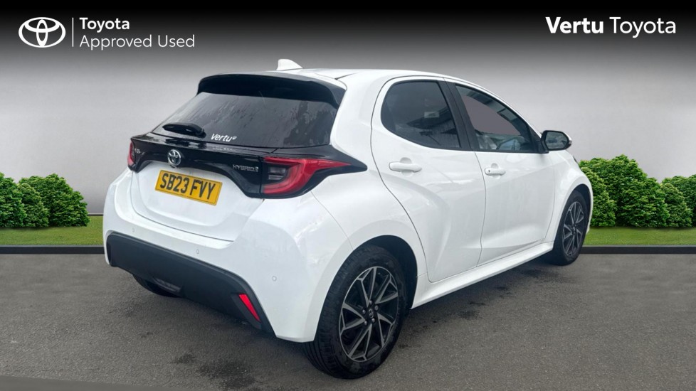 Toyota Yaris 1.5 Hybrid Design 5dr CVT Hybrid Hatchback - Image 2