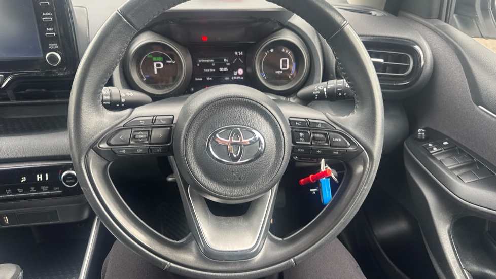 Toyota Yaris 1.5 Hybrid Design 5dr CVT Hybrid Hatchback - Image 10