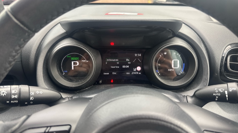 Toyota Yaris 1.5 Hybrid Design 5dr CVT Hybrid Hatchback - Image 11