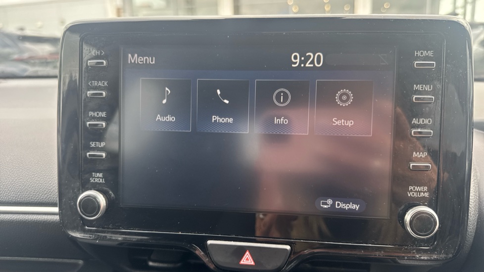 Toyota Yaris 1.5 Hybrid Design 5dr CVT Hybrid Hatchback - Image 41