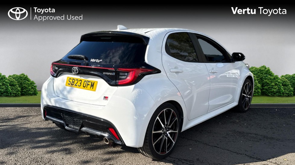 Toyota Yaris 1.5 Hybrid GR Sport 5dr CVT Hybrid Hatchback - Image 2