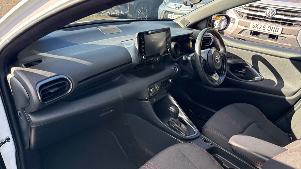 Toyota Yaris 1.5 Hybrid GR Sport 5dr CVT Hybrid Hatchback - Image 5