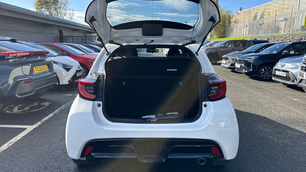 Toyota Yaris 1.5 Hybrid GR Sport 5dr CVT Hybrid Hatchback - Image 13