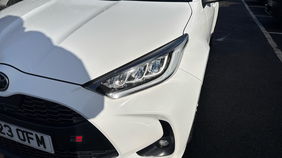 Toyota Yaris 1.5 Hybrid GR Sport 5dr CVT Hybrid Hatchback - Image 20