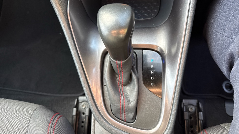 Toyota Yaris 1.5 Hybrid GR Sport 5dr CVT Hybrid Hatchback - Image 36