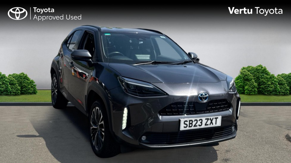 Toyota Yaris Cross 1.5 Hybrid Excel 5dr CVT Hybrid Estate - Image 1