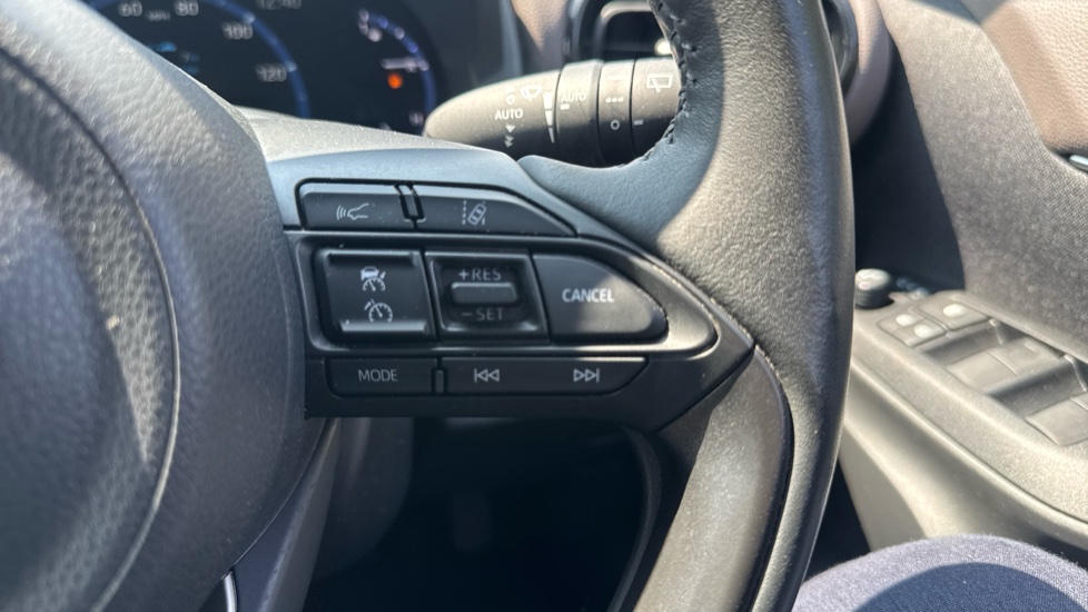 Toyota Yaris Cross 1.5 Hybrid Excel 5dr CVT Hybrid Estate - Image 30