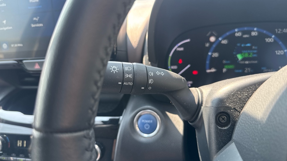 Toyota Yaris Cross 1.5 Hybrid Excel 5dr CVT Hybrid Estate - Image 33