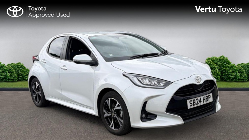 Toyota Yaris 1.5 Hybrid Design 5dr CVT Hybrid Hatchback - Image 1