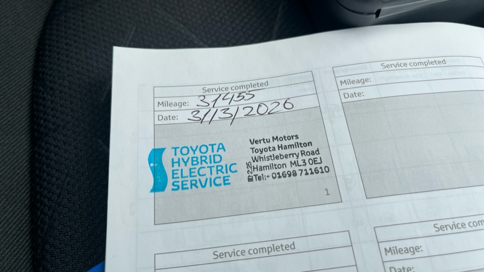 Toyota RAV4 2.5 VVT-i Hybrid Design 5dr CVT 2WD Hybrid Estate - Image 27