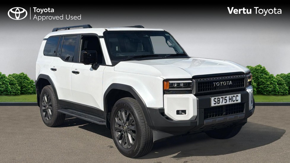 Toyota Land Cruiser 2.8 D-4D 48V 205 Invincible 5dr Auto [Pan Rf/5 St] Diesel Station Wagon - Image 1