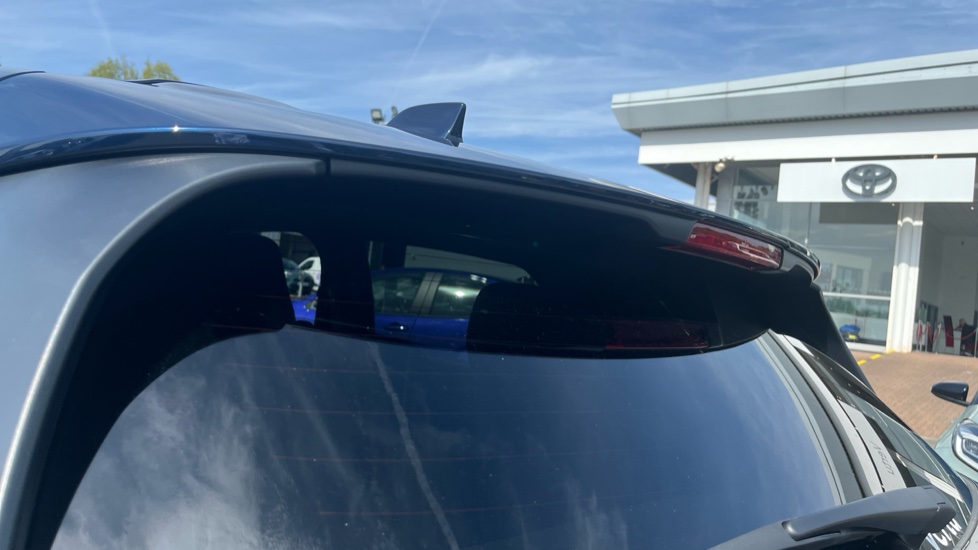 Toyota Urbancruiser 128kW Design 61kWh 5dr Auto Electric Estate - Image 29