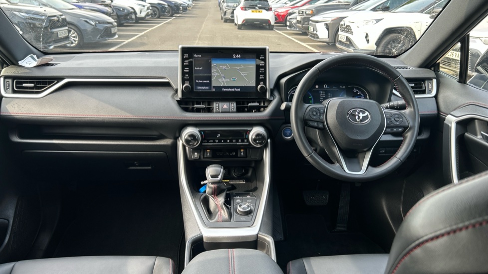 Toyota RAV4 2.5 PHEV Dynamic 5dr CVT Estate - Image 6
