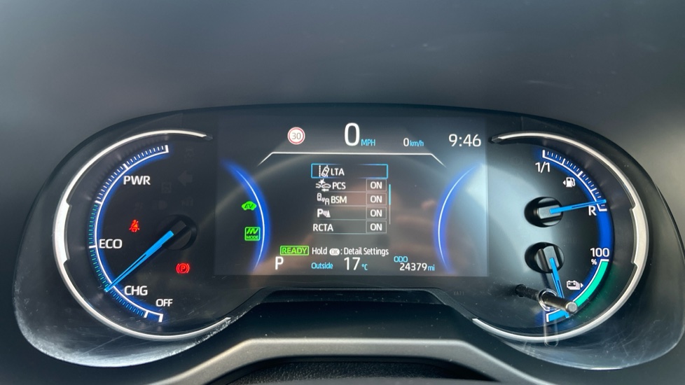 Toyota RAV4 2.5 PHEV Dynamic 5dr CVT Estate - Image 11