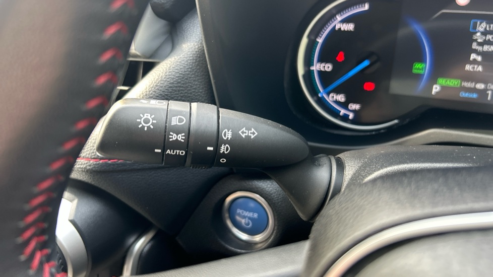 Toyota RAV4 2.5 PHEV Dynamic 5dr CVT Estate - Image 32