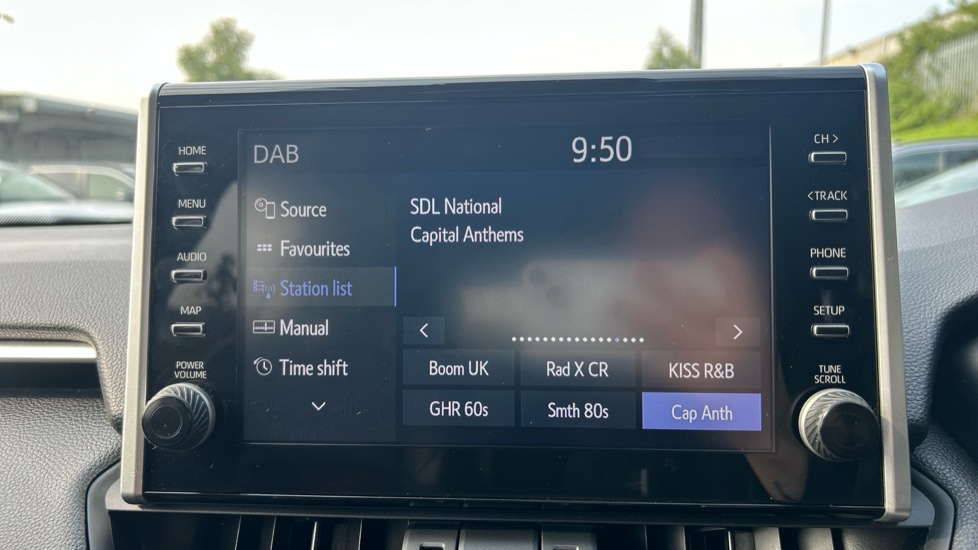 Toyota RAV4 2.5 PHEV Dynamic 5dr CVT Estate - Image 42