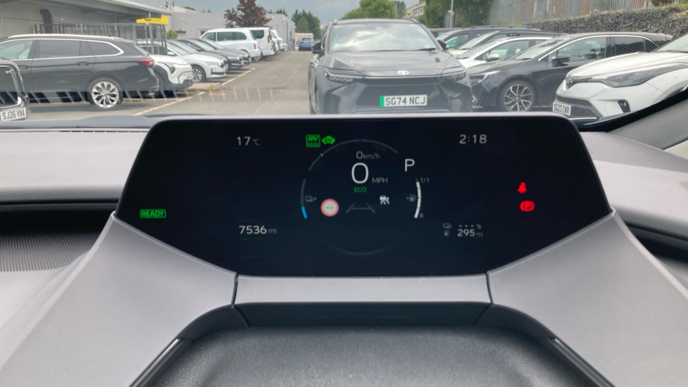 Toyota Prius 2.0 PHEV Excel 5dr CVT Hatchback - Image 11