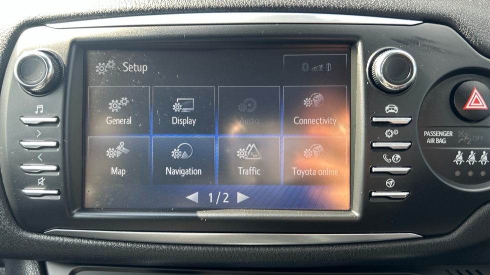 Toyota Yaris 1.5 Hybrid Y20 5dr CVT [Bi-tone/Nav] Hybrid Hatchback - Image 39