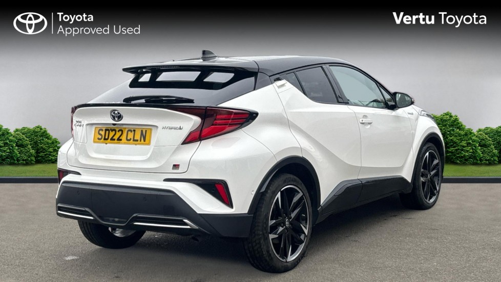 Toyota C-HR 1.8 Hybrid GR Sport 5dr CVT Hybrid Hatchback - Image 2