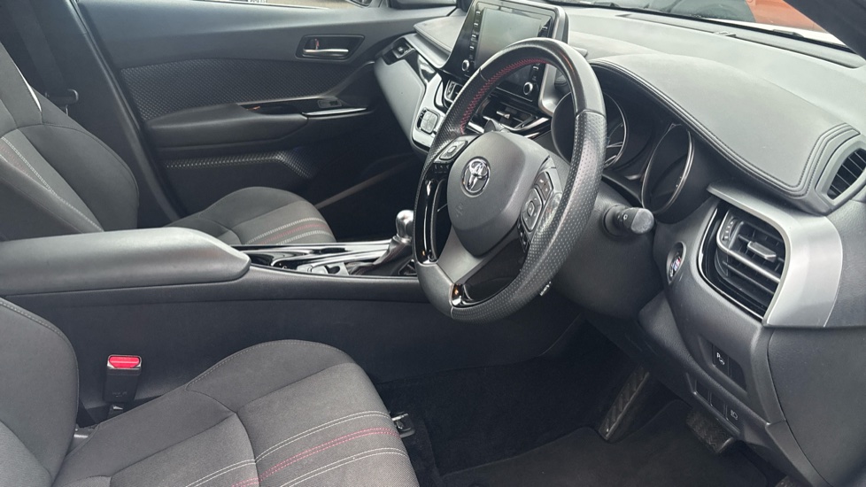 Toyota C-HR 1.8 Hybrid GR Sport 5dr CVT Hybrid Hatchback - Image 12