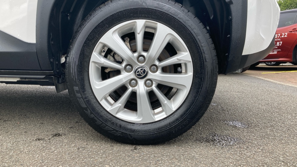 Toyota Yaris Cross 1.5 Hybrid Icon 5dr CVT Hybrid Estate - Image 25