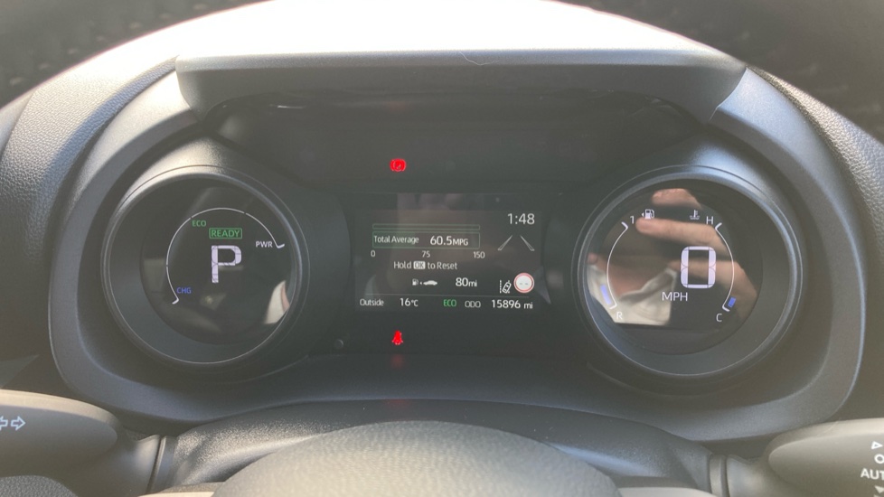 Toyota Yaris 1.5 Hybrid Design 5dr CVT Hybrid Hatchback - Image 11