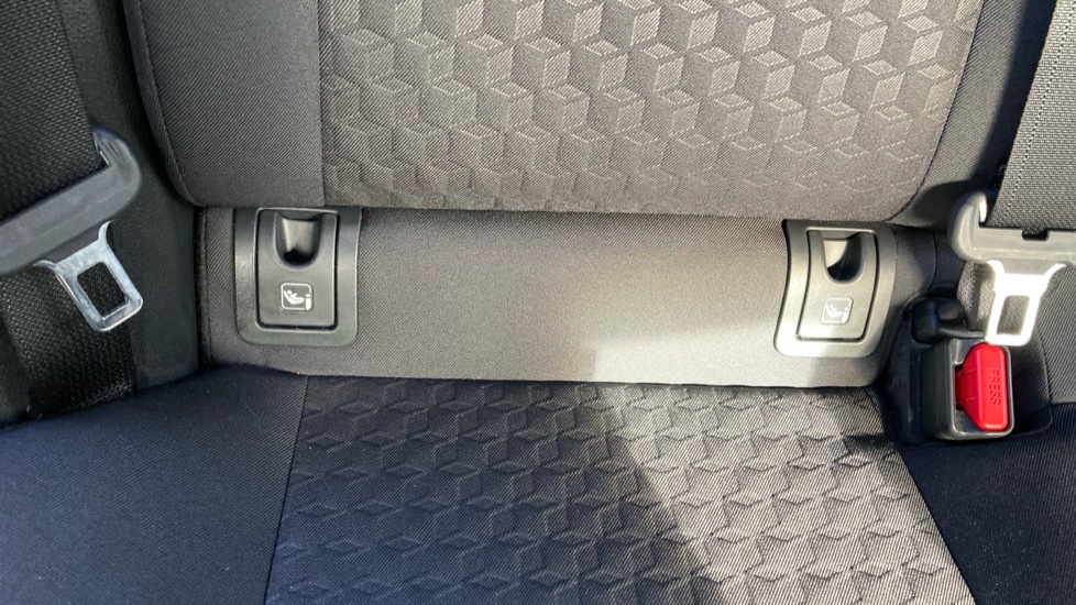 Toyota Yaris 1.5 Hybrid Design 5dr CVT Hybrid Hatchback - Image 14