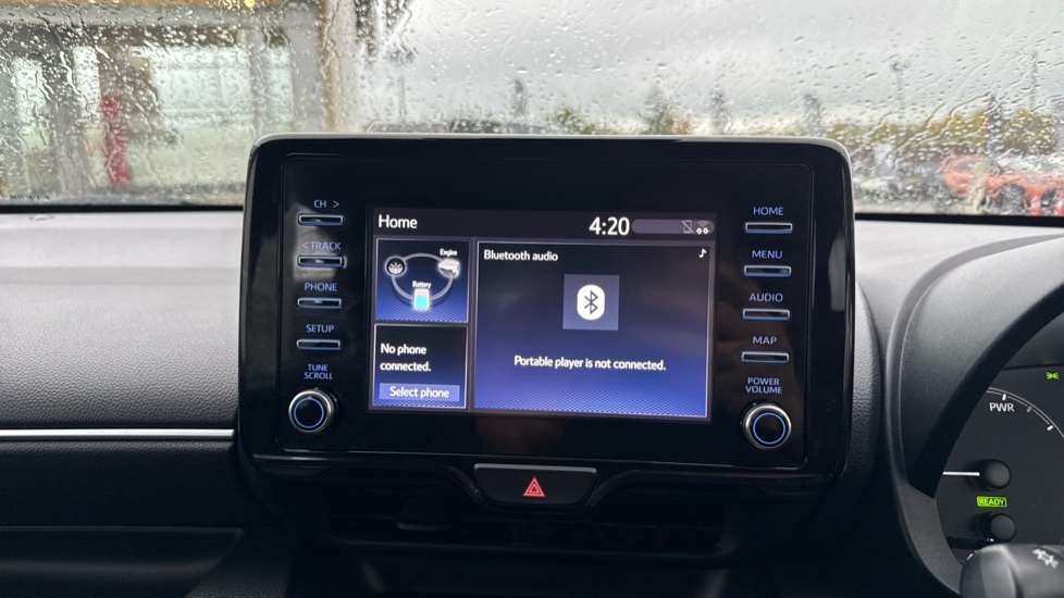 Toyota Yaris 1.5 Hybrid Icon 5dr CVT Hybrid Hatchback - Image 9