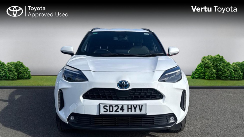 Toyota Yaris Cross 1.5 Hybrid Design 5dr CVT Hybrid Estate - Image 22
