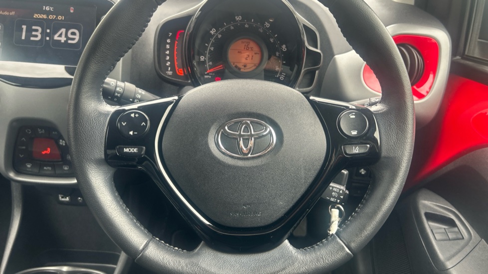 Toyota Aygo 1.0 VVT-i X-Trend TSS 5dr Petrol Hatchback - Image 10