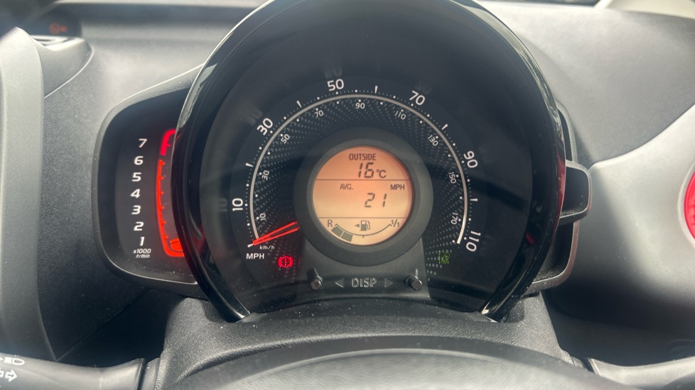 Toyota Aygo 1.0 VVT-i X-Trend TSS 5dr Petrol Hatchback - Image 11
