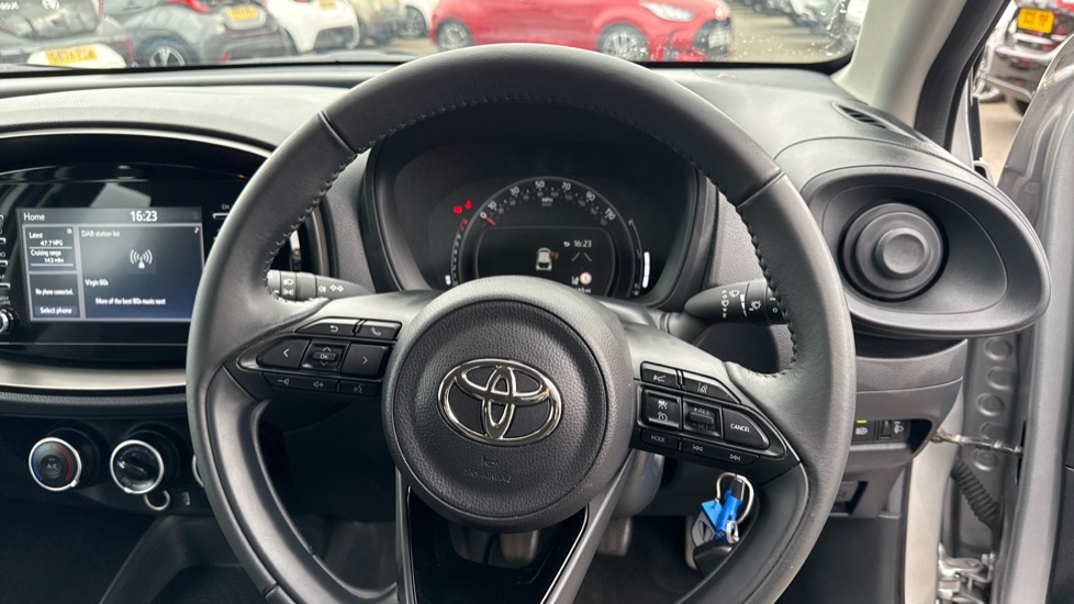 Toyota Aygo X 1.0 VVT-i Pure 5dr Petrol Hatchback - Image 10