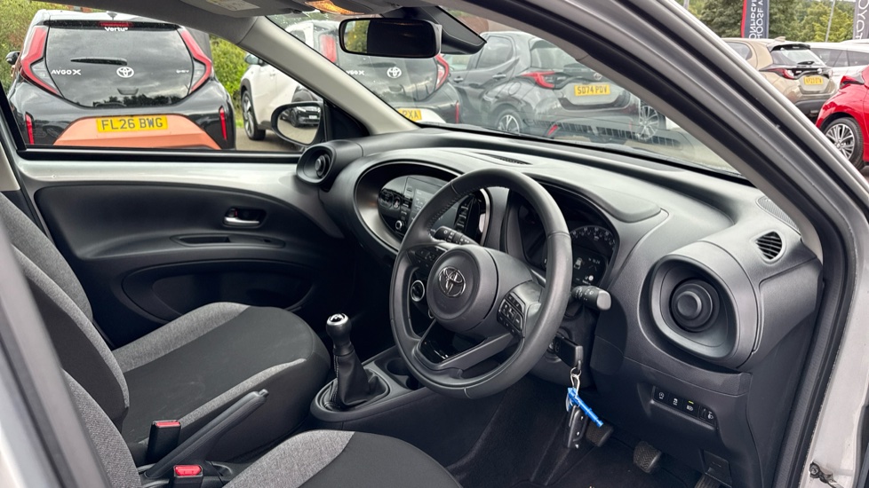Toyota Aygo X 1.0 VVT-i Pure 5dr Petrol Hatchback - Image 12